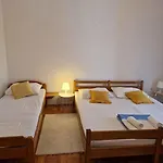 Lägenhet In Sv. Filip I Jakov 53959